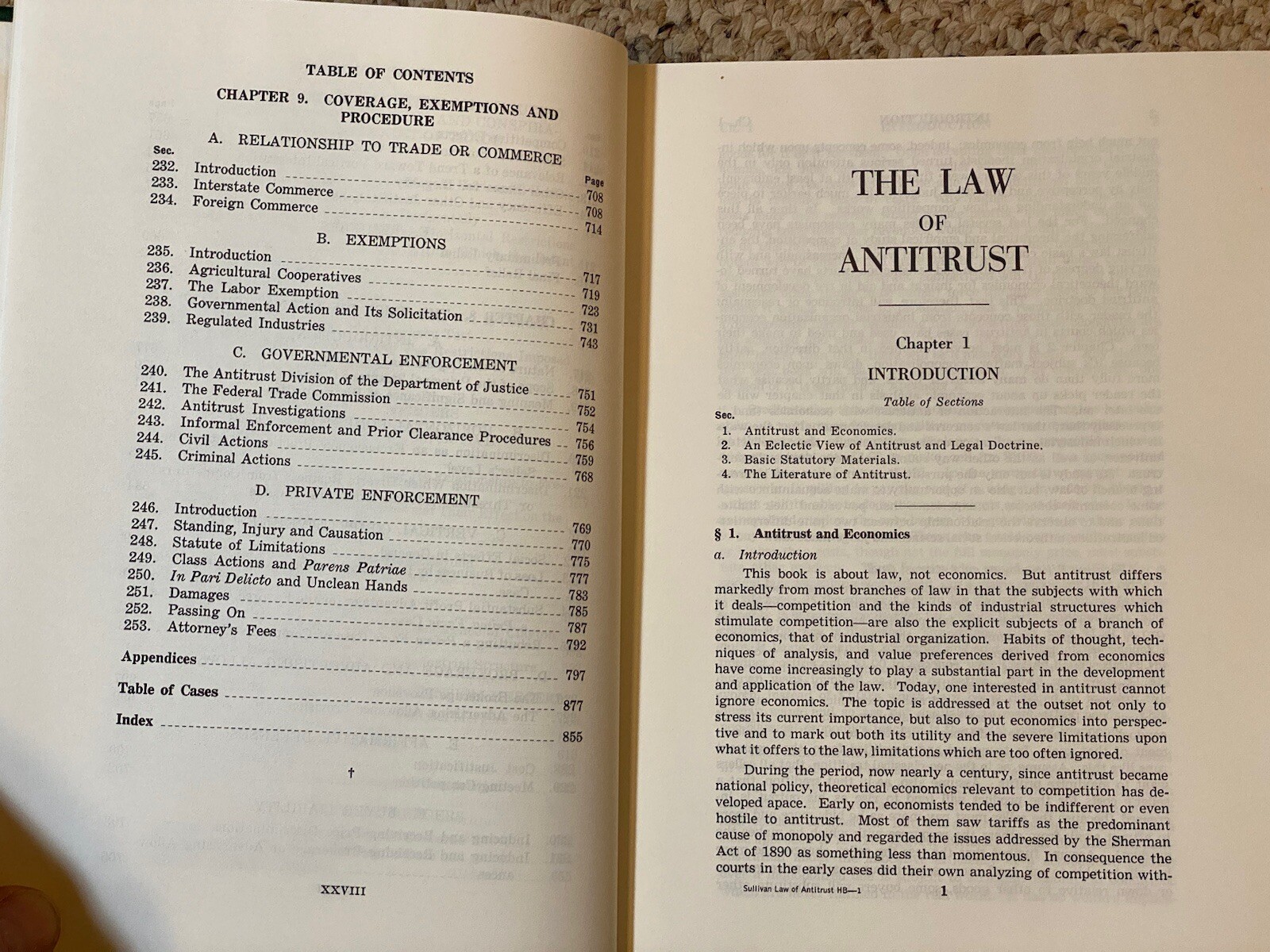 Antitrust by Lawrence Anthony Sullivan Hornbook Series West Publishing 1st…