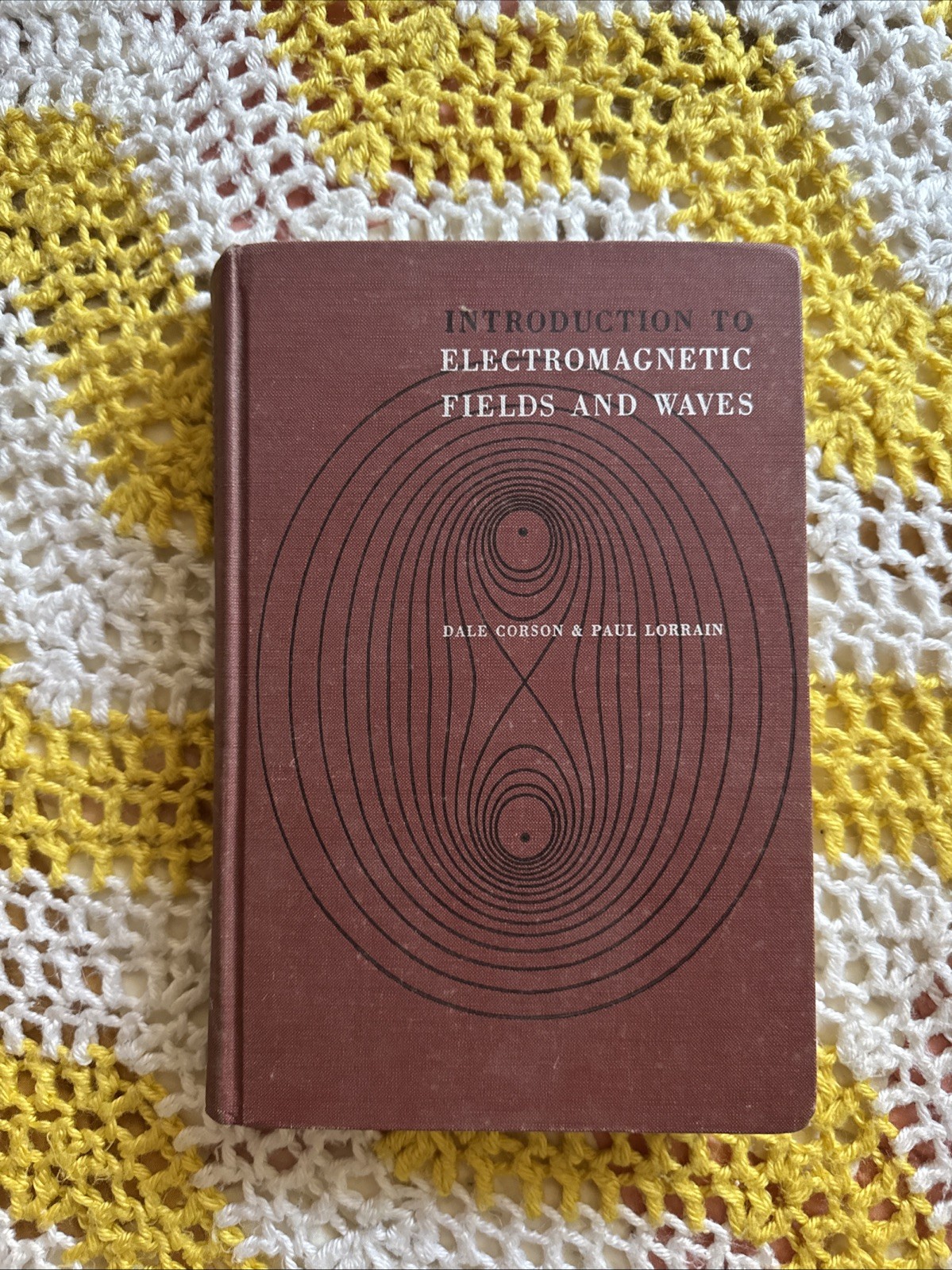 Vintage Introduction To Electromagnetic Fields & Waves – Corson & Lorrain 1962
