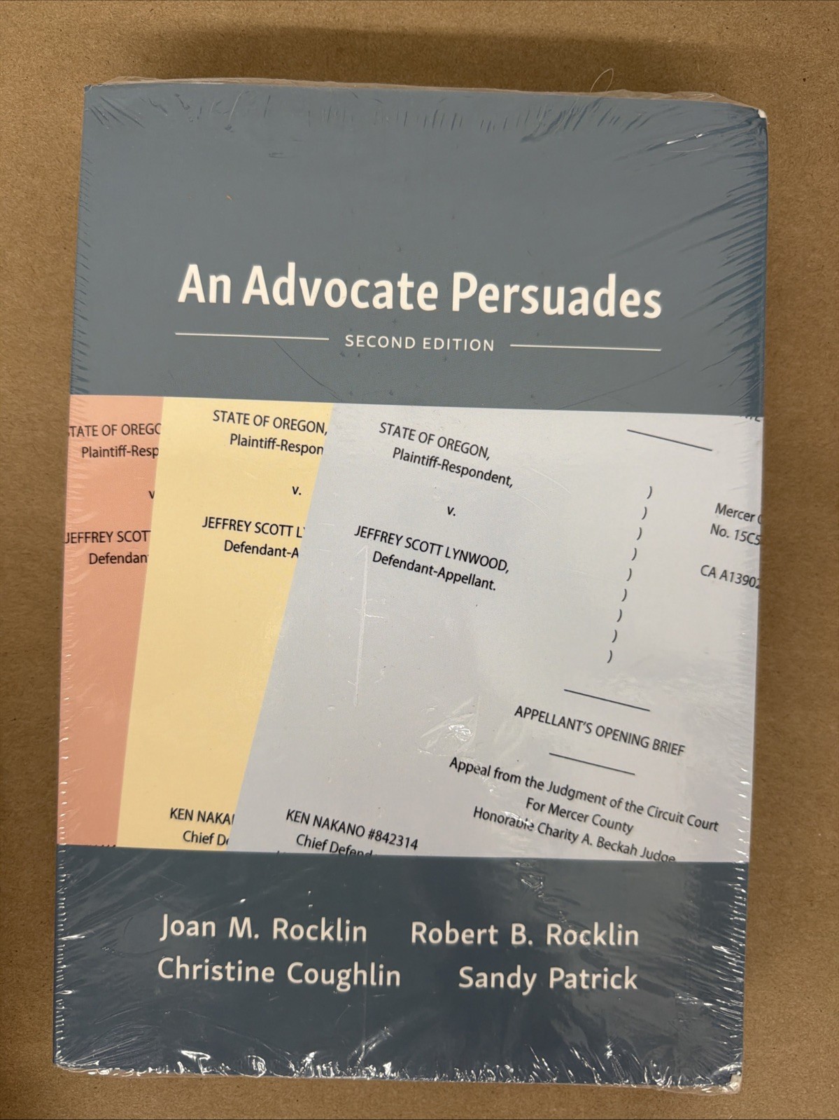 An Advocate Persuades – Paperback, by Rocklin Joan; Rocklin Robert