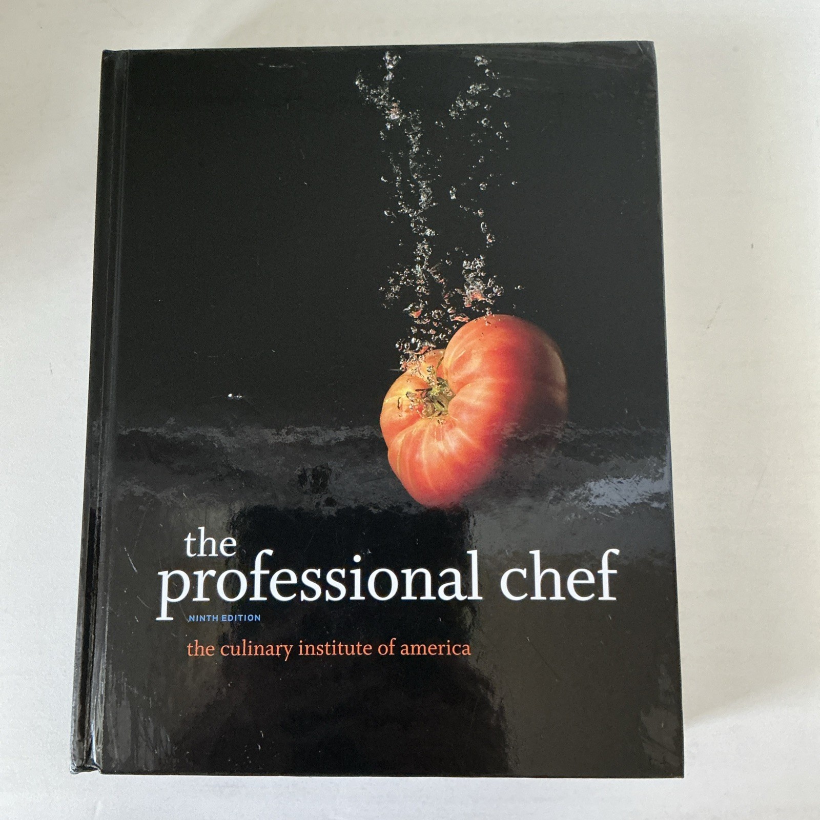 THE PROFESSIONAL CHEF BOOK NINTH 9th EDITION CULINARY INSTITUTE OF AMERICA WILEY