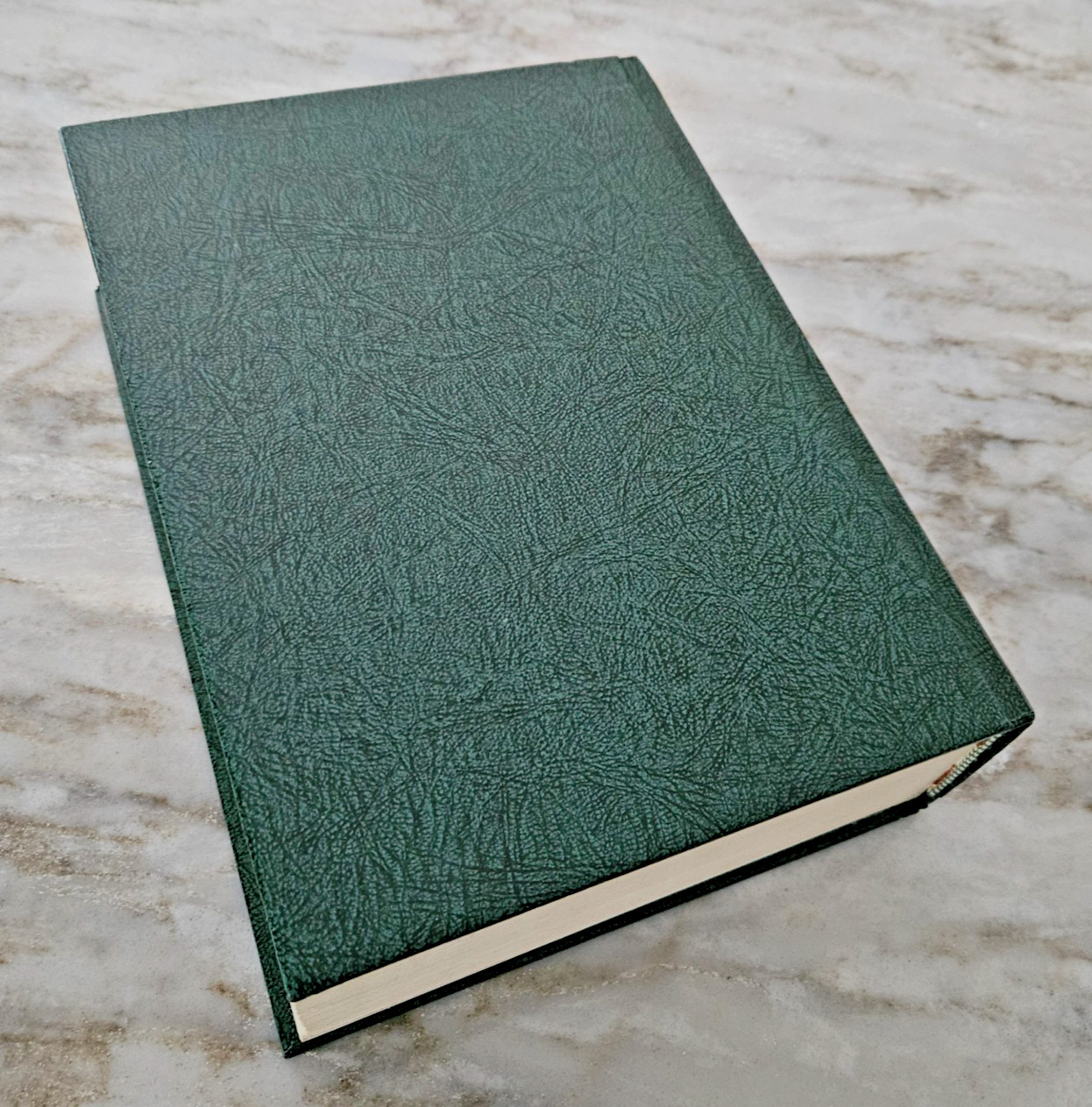 CRC Press HANDBOOK of CHEMISTRY and PHYSICS 66th EDITION 1985—1986 VG cond.