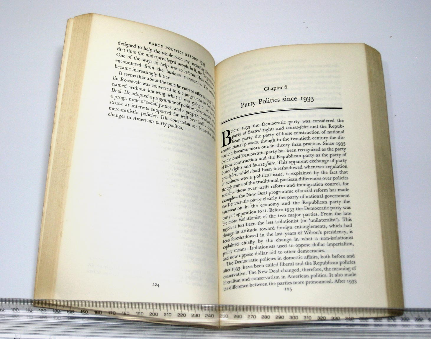 AMERICAN GOVERNMENT & POLITICS : Allen M. Potter – 1962, Pb