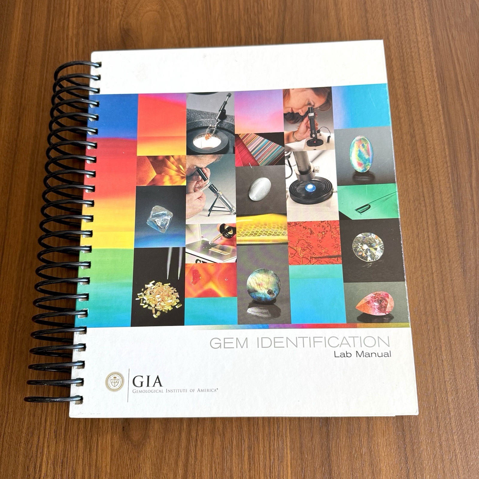 GIA Gem Identification LAB MANUAL 2005 Current Reference Textbook ~ Like New