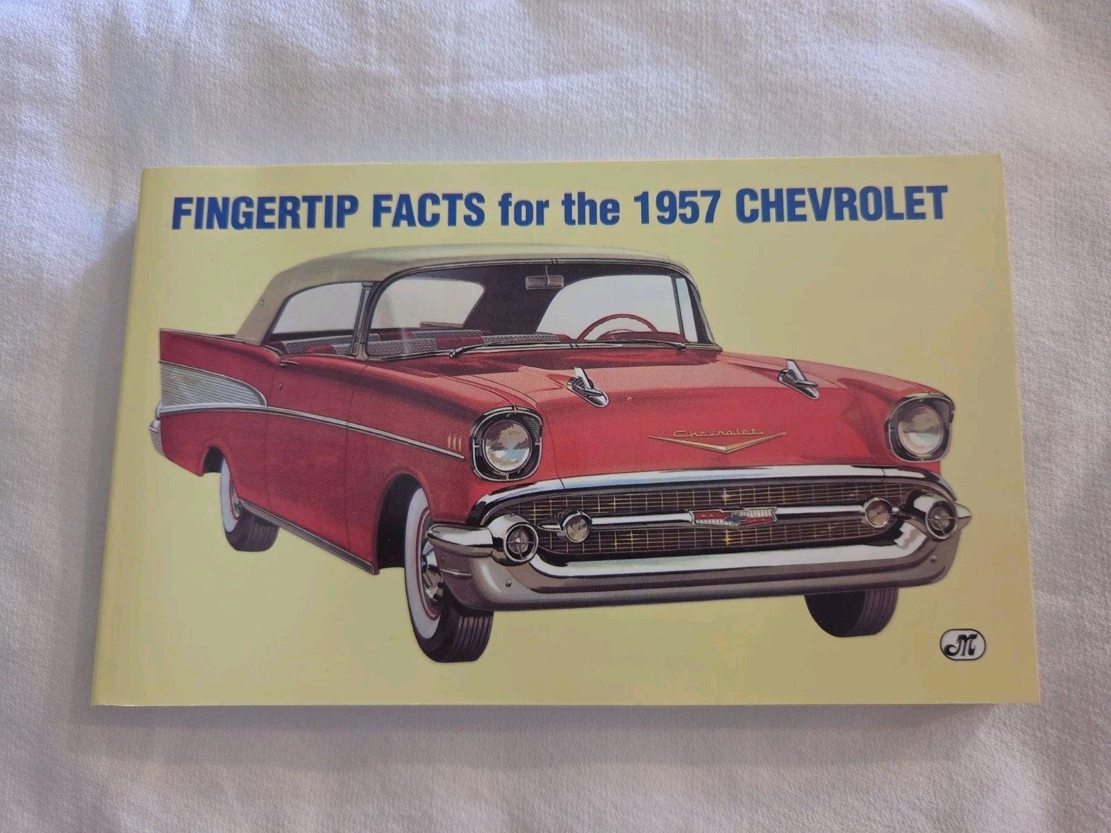 Fingertip Facts for 1957 Chevrolet Motorbooks International Excellent Condition