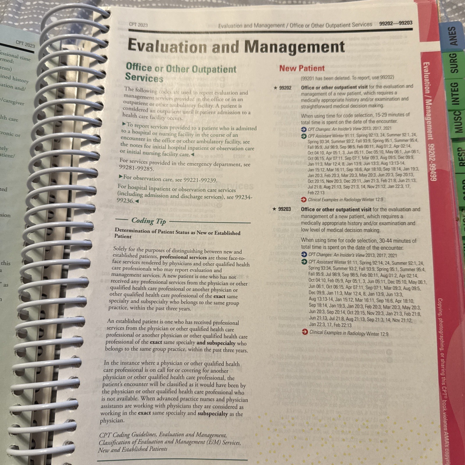 Cpt 2023 Professional Edition Code book With Rules and Guidelines