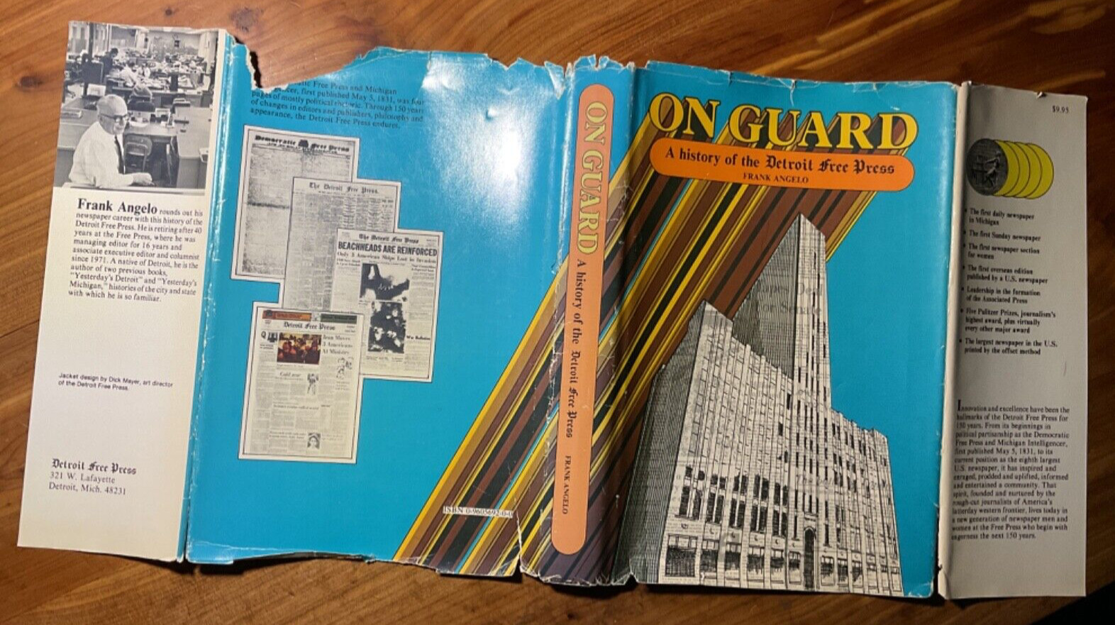 On Guard A History of the Detroit Free Press by Frank Angelo 1981 SIGNED (B3R1)