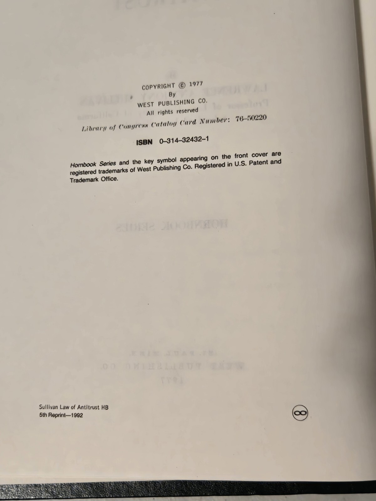Antitrust by Lawrence Anthony Sullivan Hornbook Series West Publishing, 1992