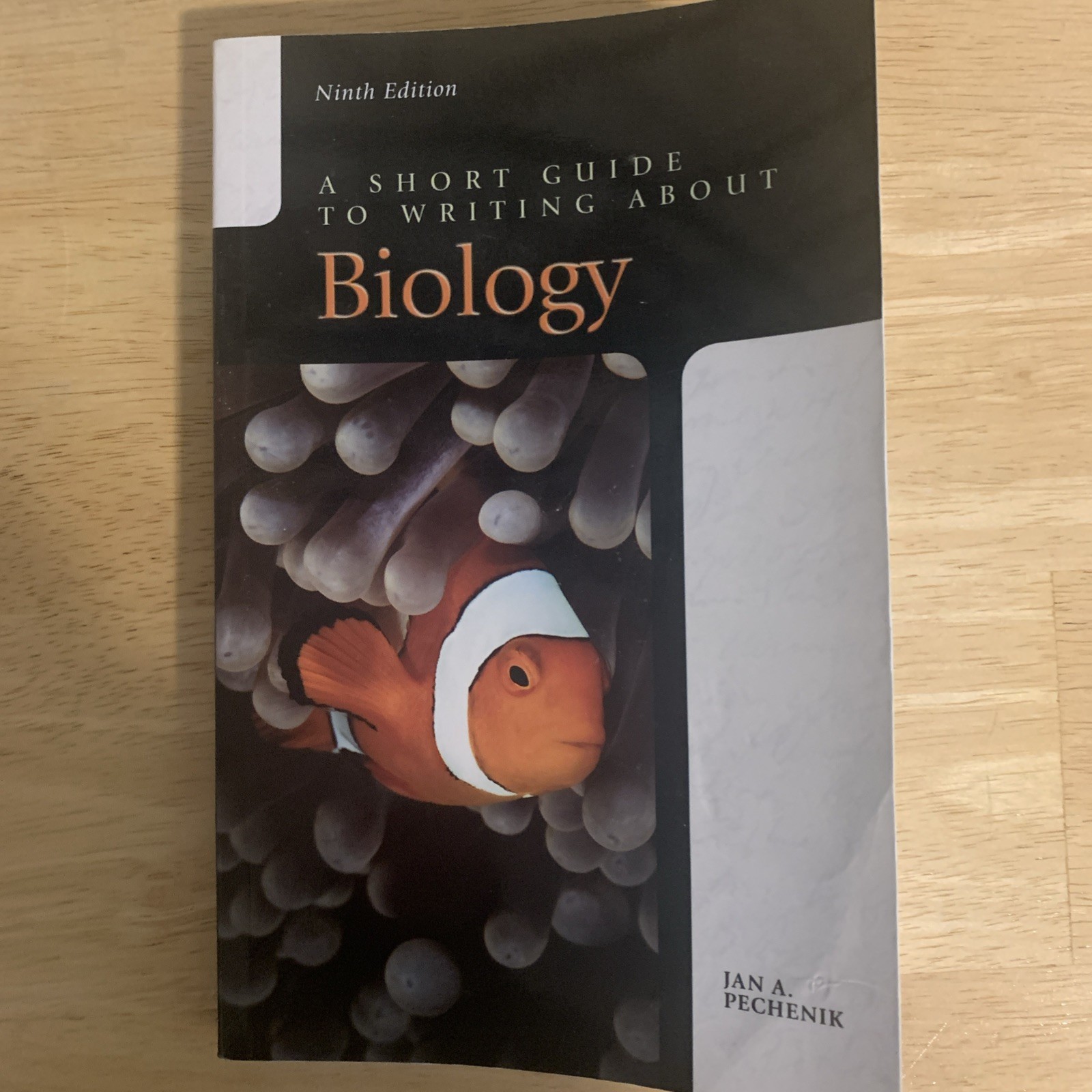 Short Guide to Writing about Biology by Jan Pechenik (2015, Trade Paperback)