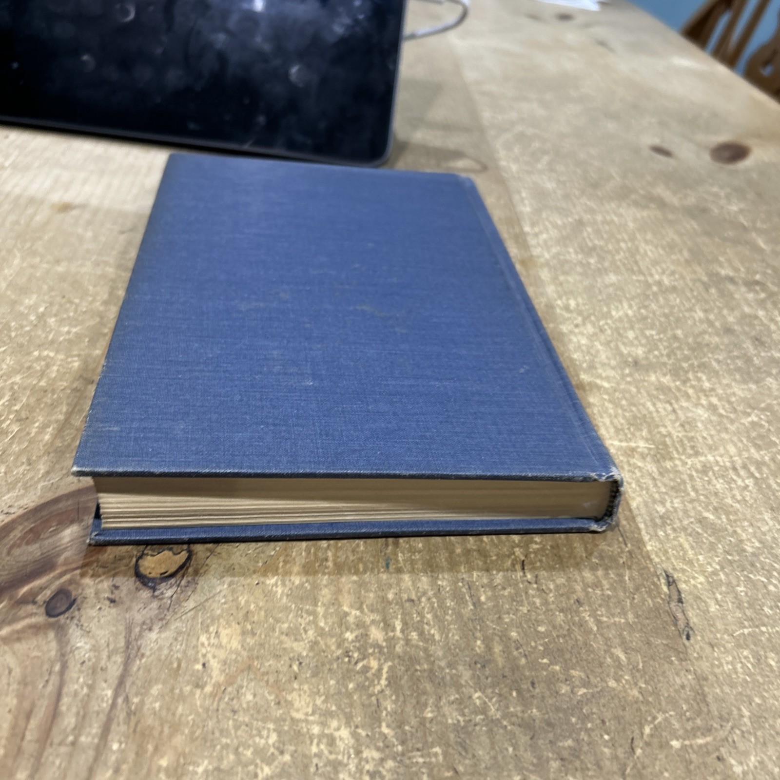 Linear Algebra Kenneth M Hoffman and Ray Kunze HB 1961 many small annotations