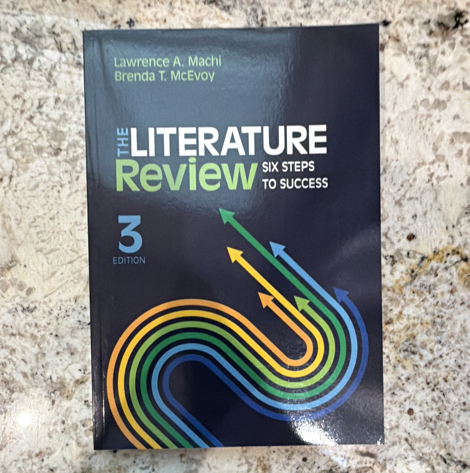 Corwin The Literature Review: Six Steps to Success 3rd Ed Machi McEvoy 2016 PB